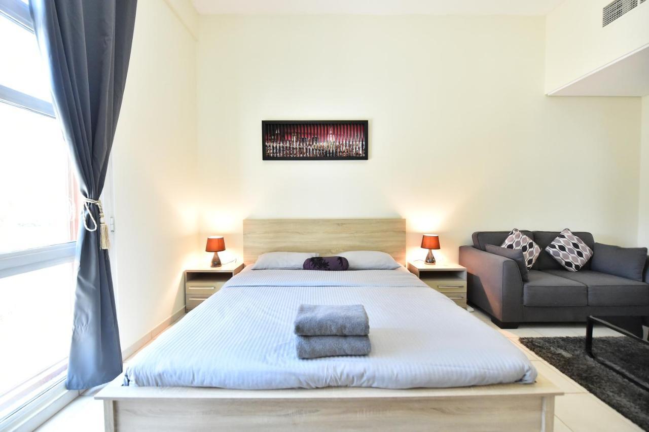 Luxury Escapes - Spacious Fully Furnished Studio Apt - Next To Metro, 5 Mins From Mall - Med46 ดูไบ ภายนอก รูปภาพ