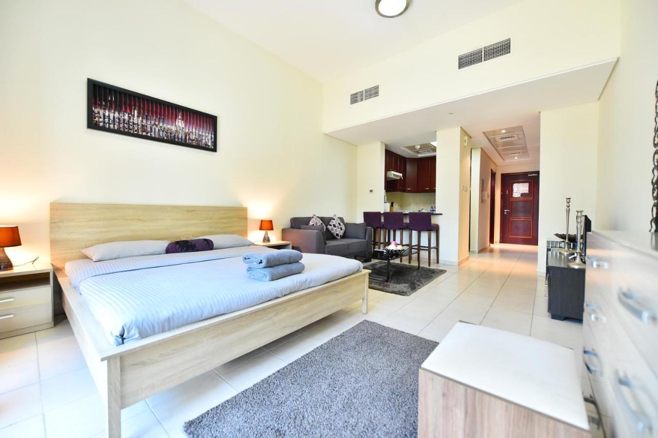Luxury Escapes - Spacious Fully Furnished Studio Apt - Next To Metro, 5 Mins From Mall - Med46 ดูไบ ภายนอก รูปภาพ